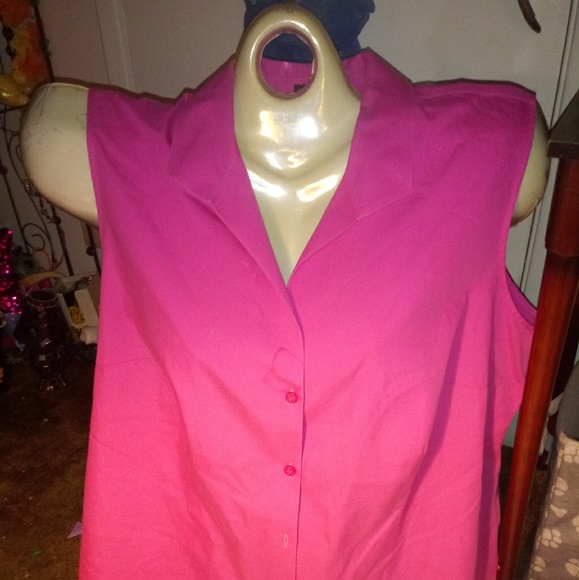Jones New York Tops - Jones New York pink sleeveless button down top 18W